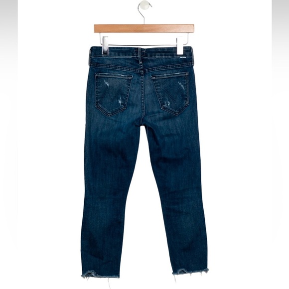 Mother Looker Ankle Chew Distressed Jeans in Breaking the Law Size 26 - Picture 3 of 8